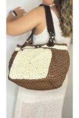 Tamamen el işçiliği ile kagıt iple örülmüş kadın kahverengi Ekru kol omuz çantası