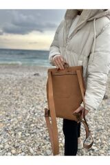 %100 Nubuk Deri Tamamıyla El Işçiliği Sırt Çantası