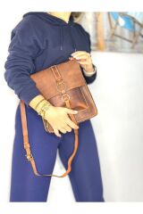 % 100 Hakiki Deri El Yapımı Kahverengi Çanta Postacı Çanta Ayarlanabilir Omuz Askısı 2 Cepli çanta