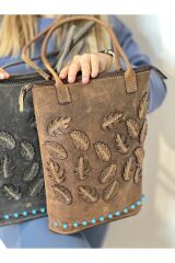 %100 Hakiki Deri El Yapımı Yaprak Motifli Boncuk Detaylı Deri Kol Çantası