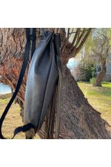 % 100 Hakiki Deri El Yapımı Püsküllü Kadın Erkek Unisex Siyah Püsküllü Avcı Sırt Çantası