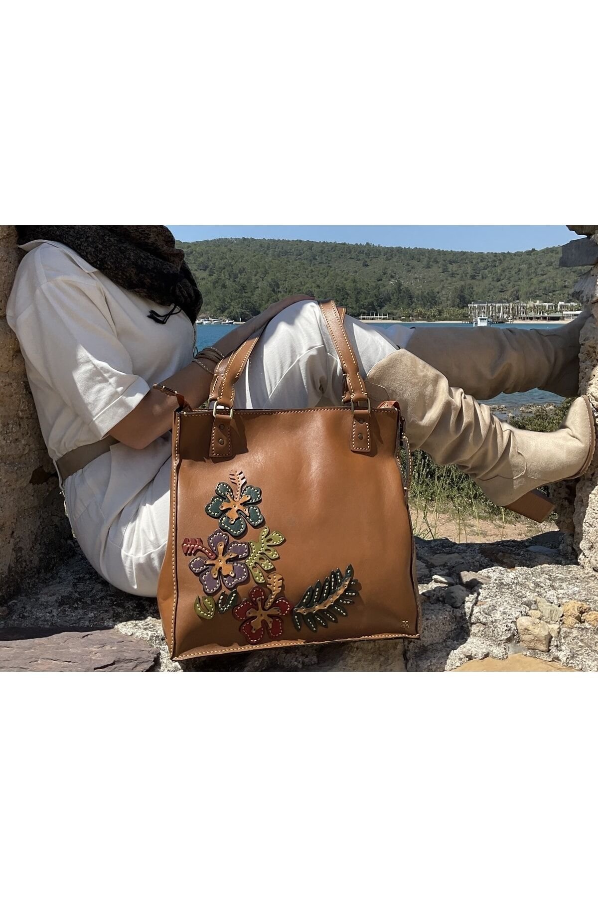 %100 Deri El Işçiliği Kol Çantası Çiçek Desenli Deri Kol Çantası El Yapımı Çanta