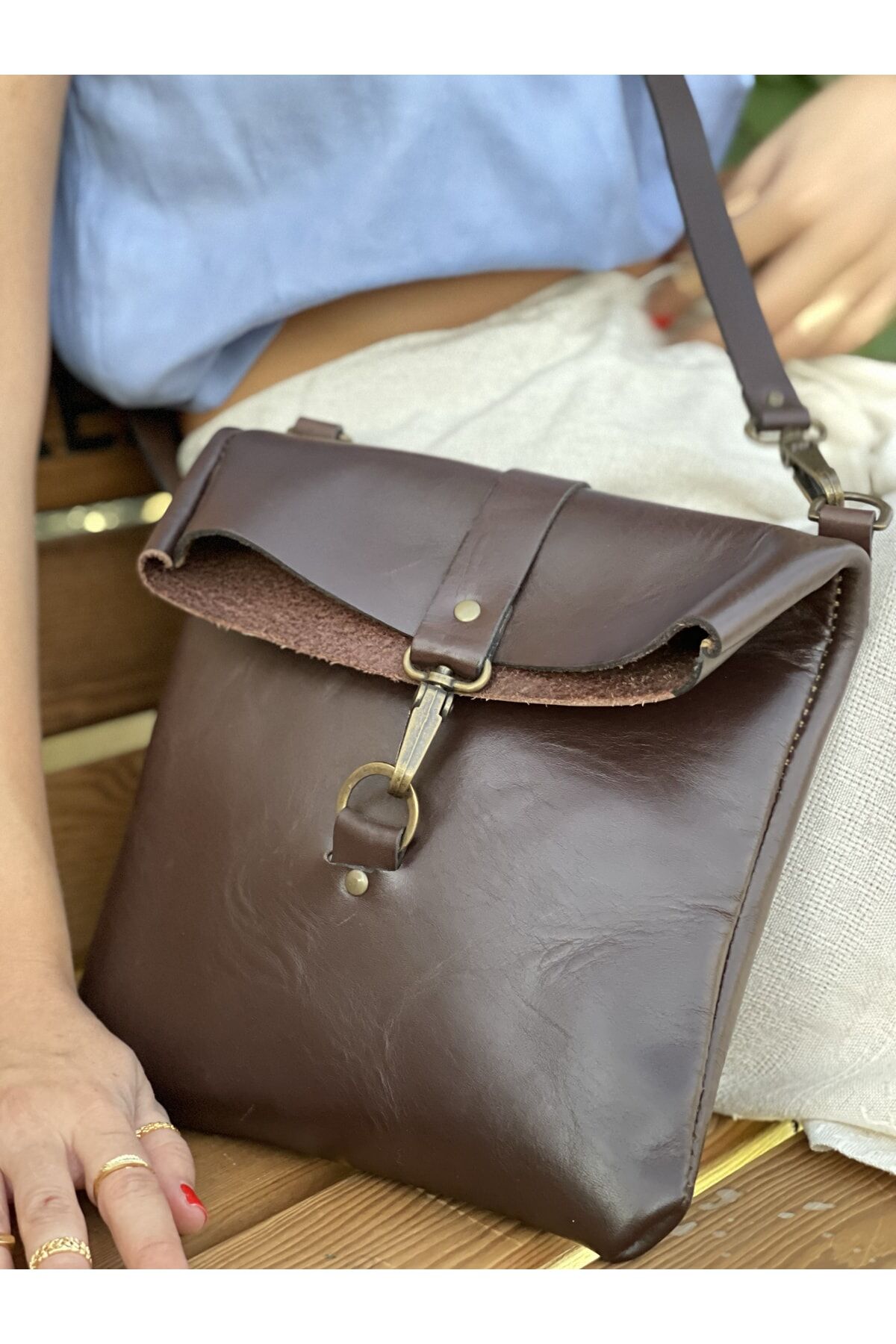 % 100 Hakiki Deri El Yapımı Kahverengi Postacı Çanta Deri Kol Çantası