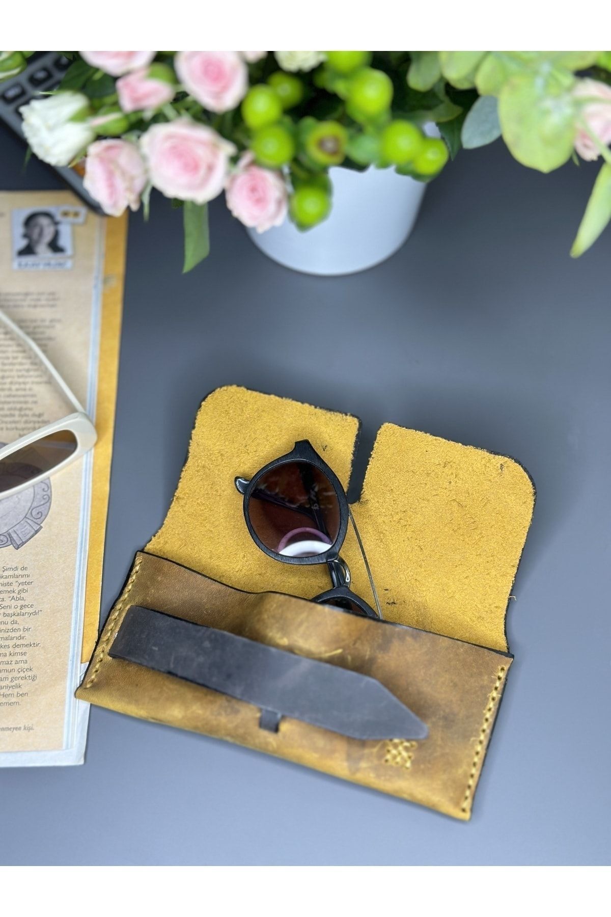 %100 Gerçek Deri El Yapımı Kadın Erkek Sarı Gri Gözlük Kılıfı Kemerli Gözlük Kabı