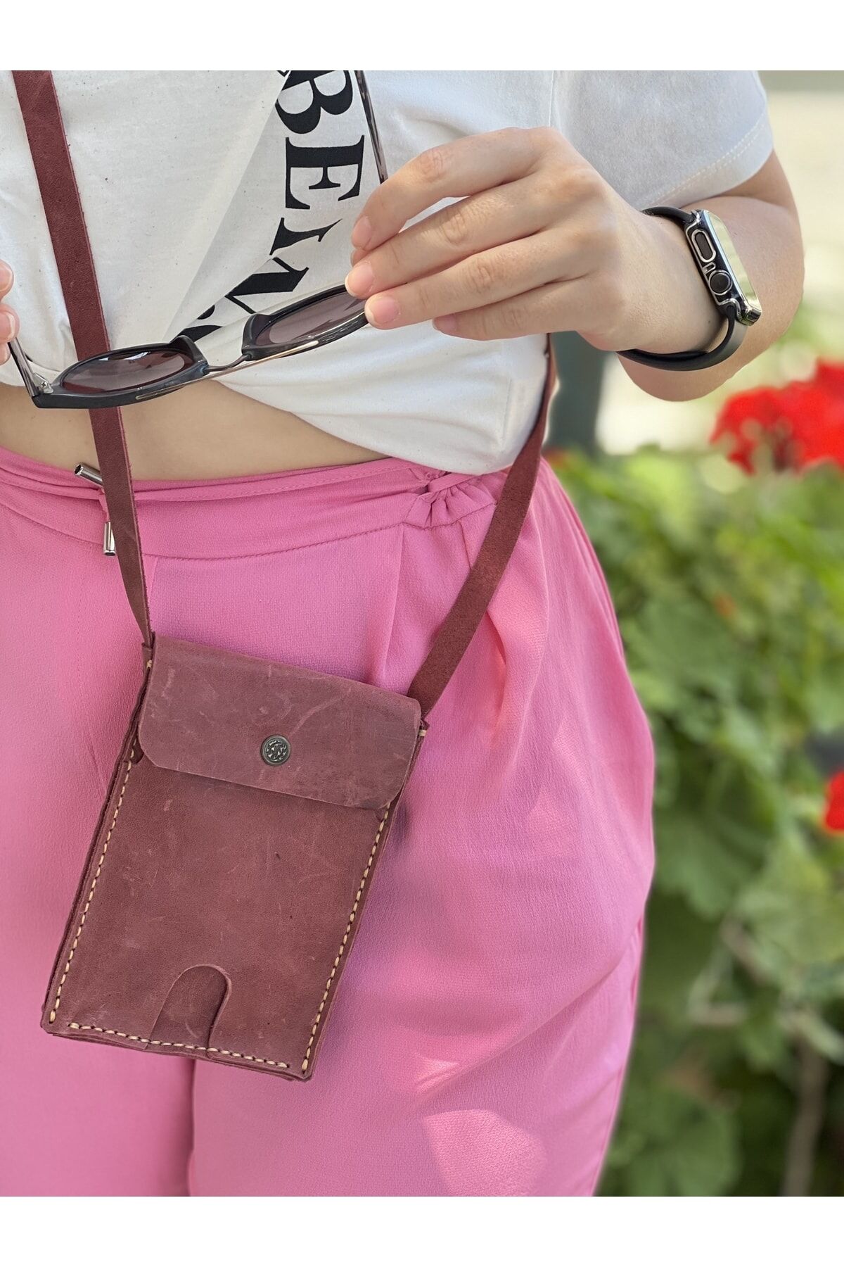 %100 Deri El Yapımı Kırmızı Telefon Çantası Telefonluk Gerçek Deri