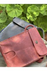 %100 Deri El Yapımı Kırmızı Telefon Çantası Telefonluk Gerçek Deri