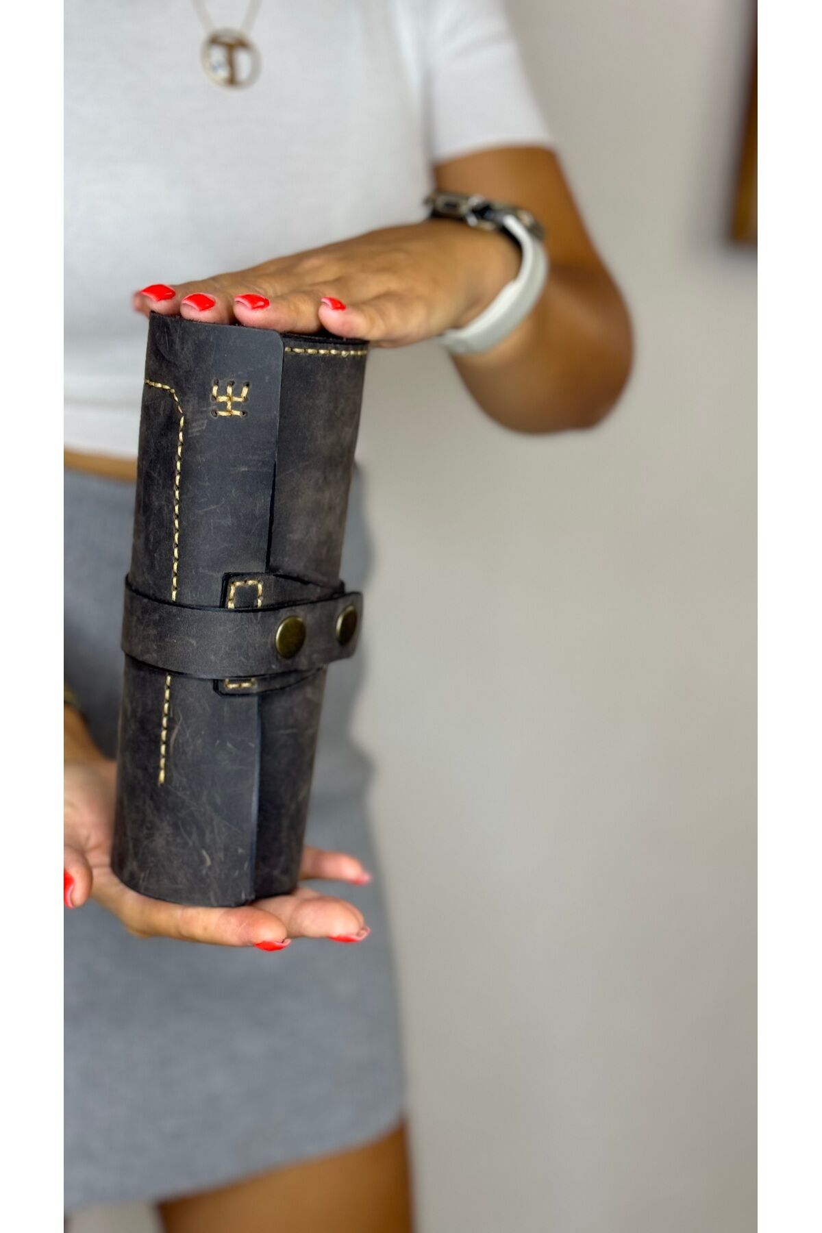 %100 Gerçek Deri El Yapımı Kadın Erkek Unisex Rulo 15 bölmeli Kalemlik