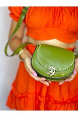 %100 Deri El Yapımı Kadın Yeşilomuz Askılı Oval Postacı Kol Çantası Deri Omuz Çantası