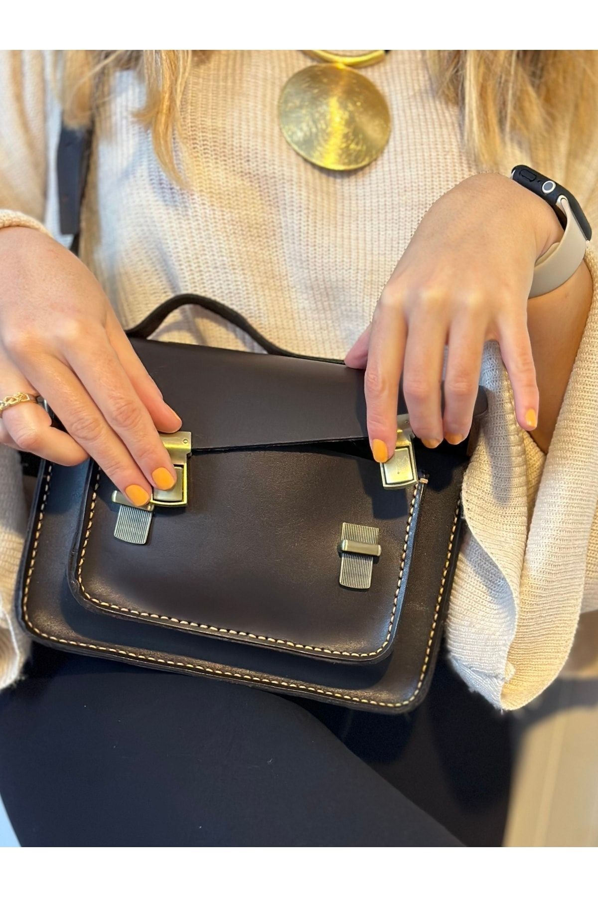 %100 Gerçek Deri Elyapımı Kadın Kahverengi Omuz Askılı Çift Kilitli El - Çapraz Postacı Çanta