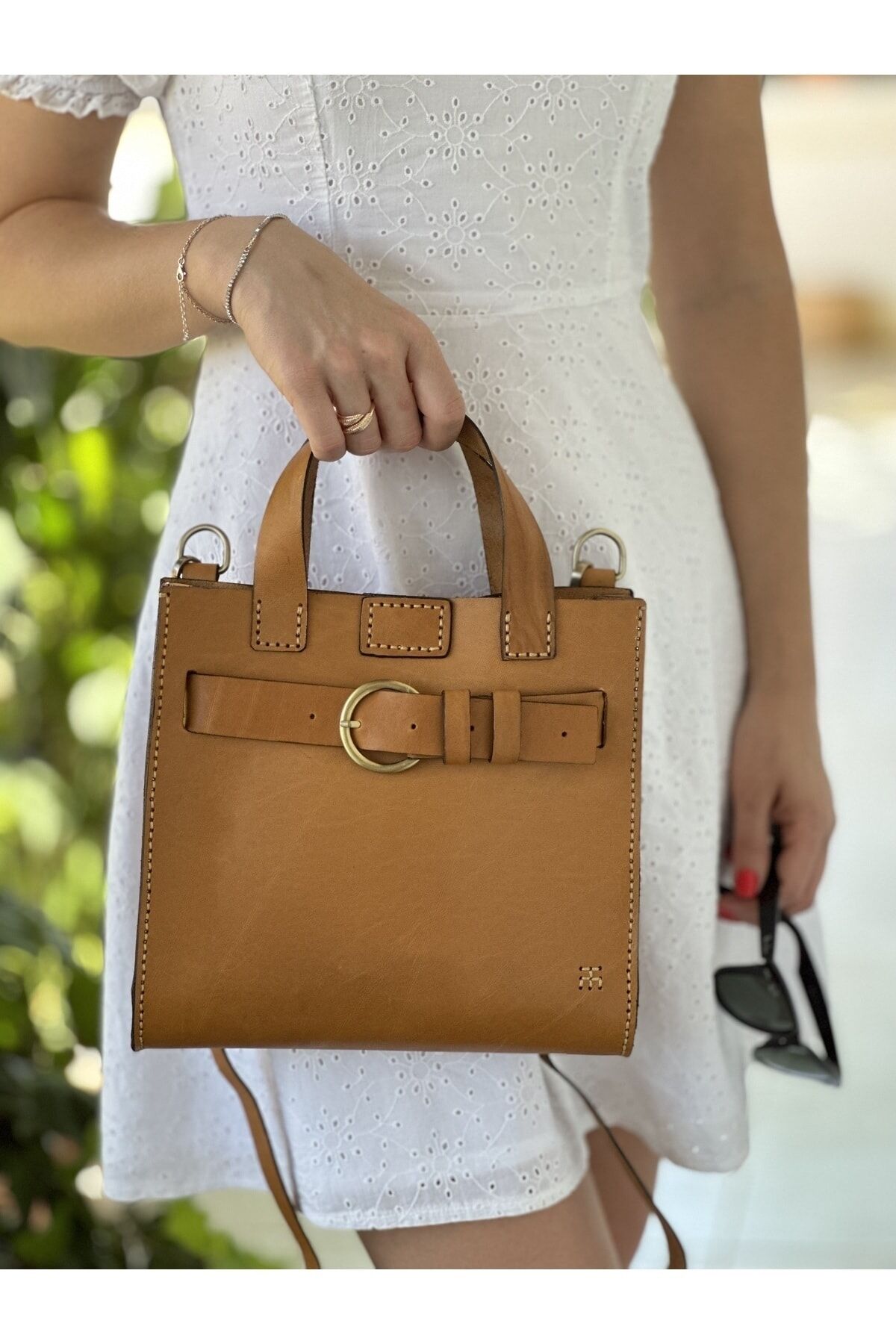 % 100 Hakiki Deri El Yapımı Kol Çantası Omuz Askılı Kol Çantası